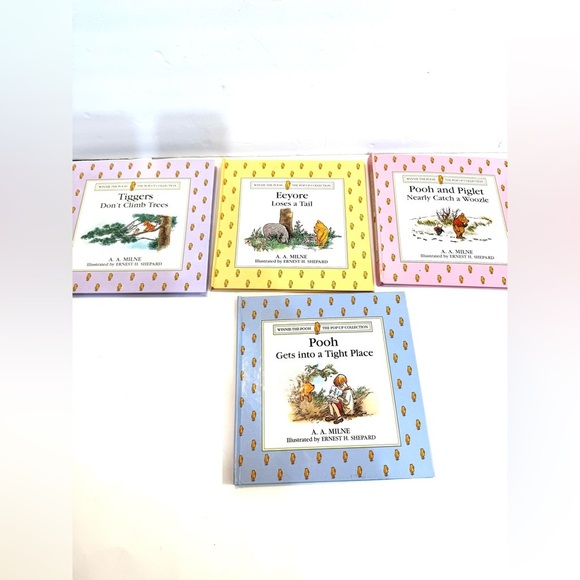 Set of 4 Winnie the Pooh Hardcover Pop-Up Books - Picture 1 of 10